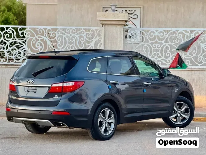 Hyundai Santa Fe 2015 photo 3