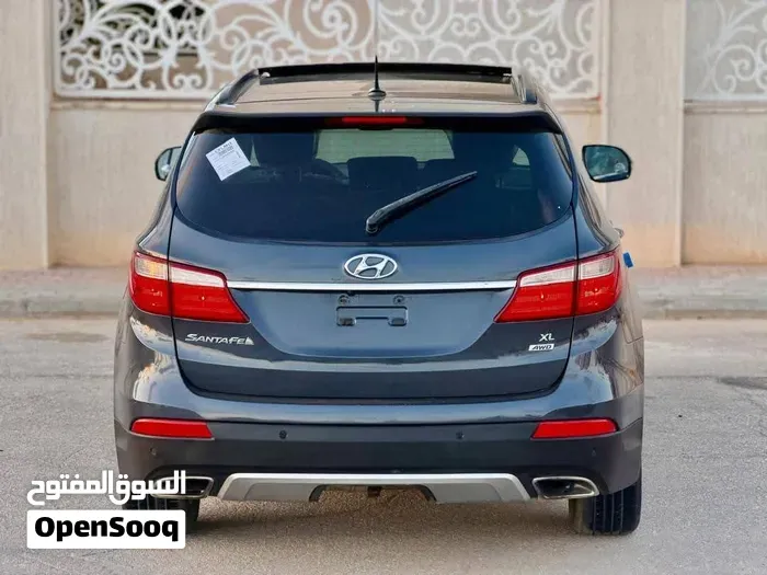 Hyundai Santa Fe 2015 photo 2