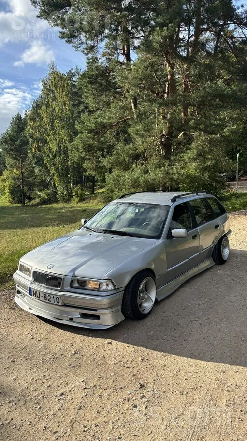 BMW 318I 1997 photo 3