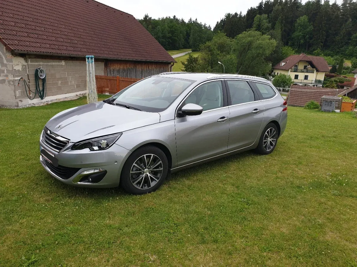 Peugeot 308 2016 photo 2