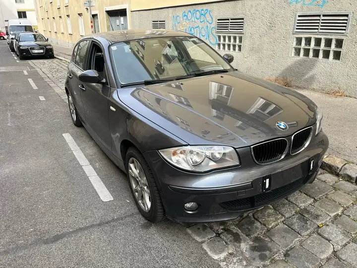 BMW 1 Series 2006 photo 3
