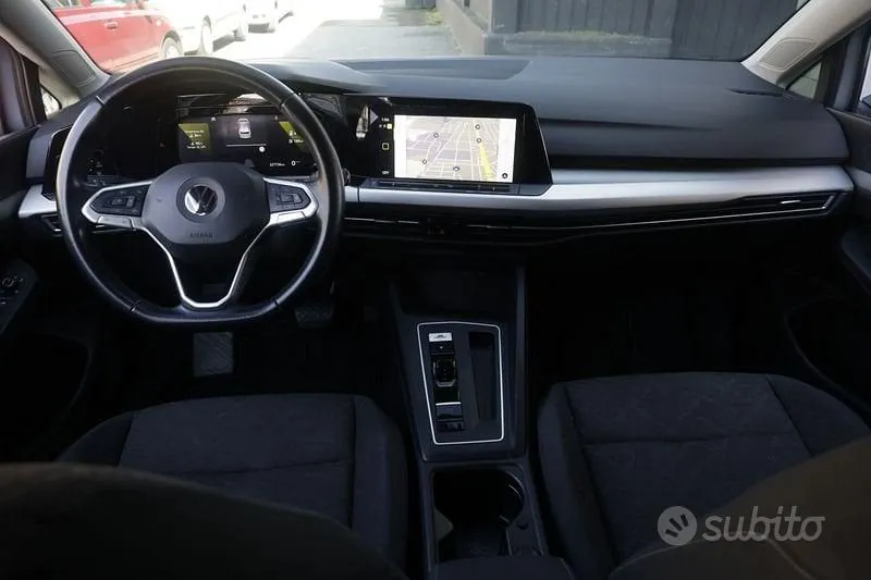 Volkswagen Golf 2021 photo 2