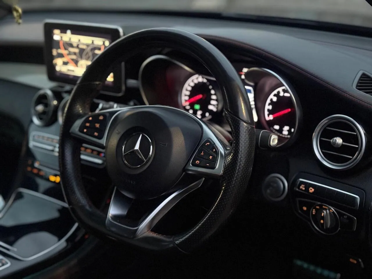 Mercedes-Benz Glc 2017 photo 2
