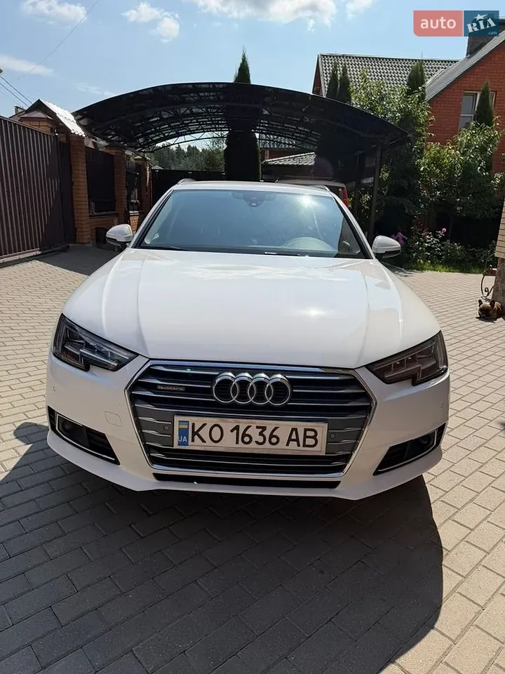 Audi A4 2018 photo 4