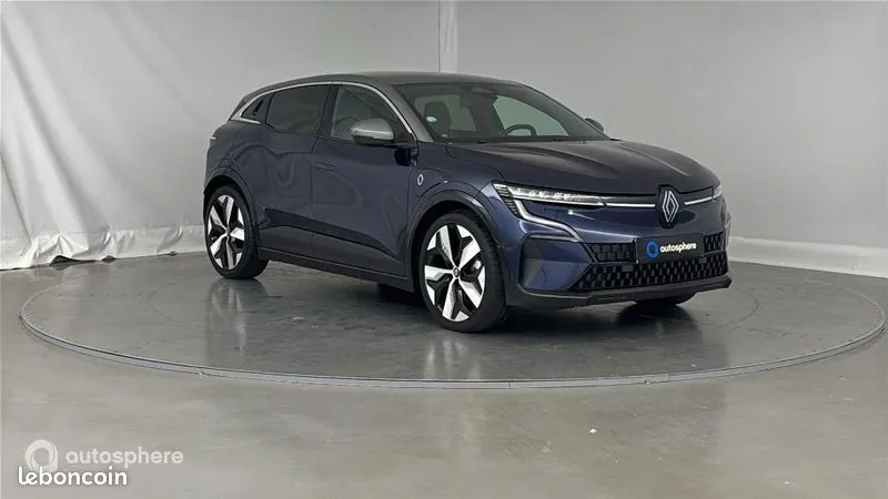 Renault Megane 2023 photo 3