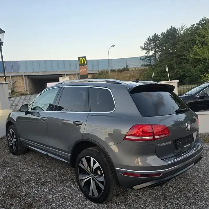 Volkswagen Touareg 2016 photo 3
