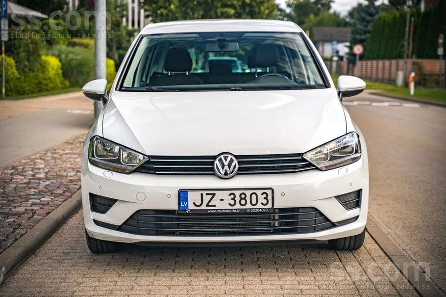 Volkswagen Golf Sportsvan 2015 photo 2