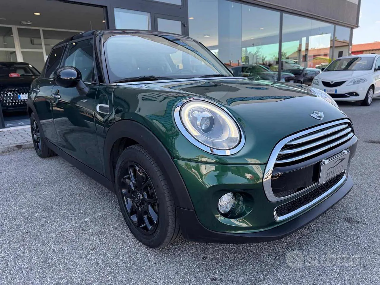 Mini Cooper D 2016 photo 3