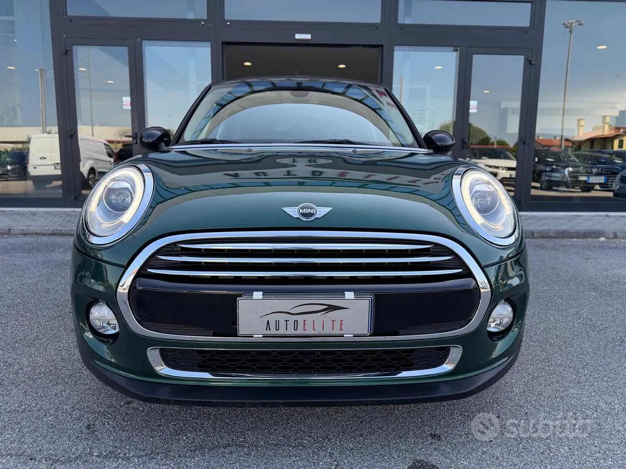 Mini Cooper D 2016 photo 2