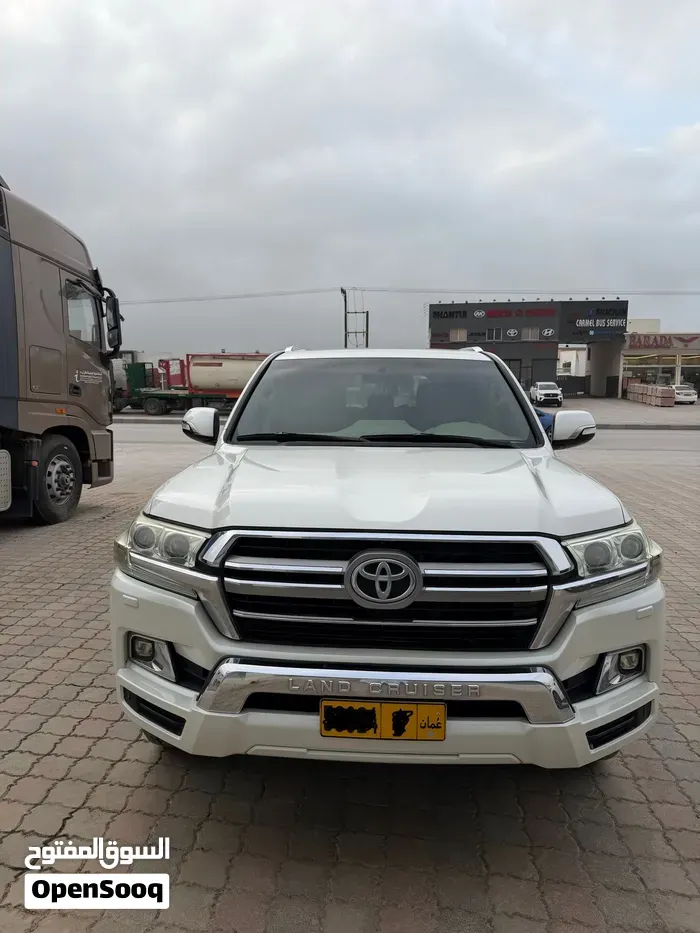 Toyota Land Cruiser 2019 photo 3