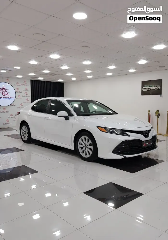 Toyota Camry 2018 photo 2