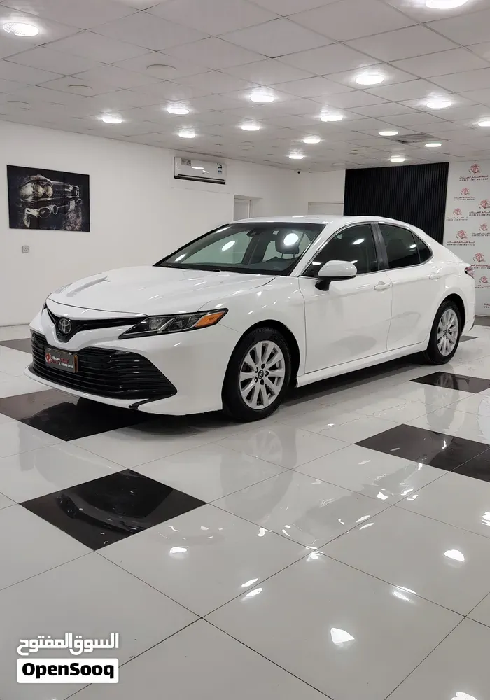 Toyota Camry 2018 photo 3