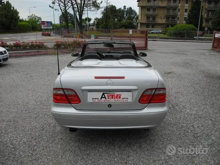 Mercedes-Benz Clk 2001 photo 5