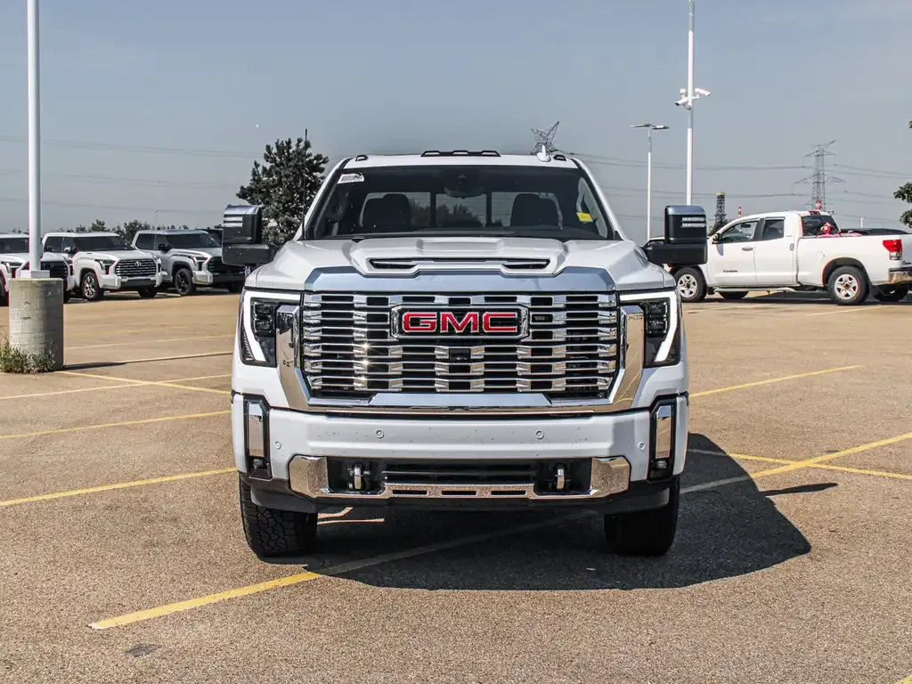 GMC Sierra 3500Hd 2026 photo 3