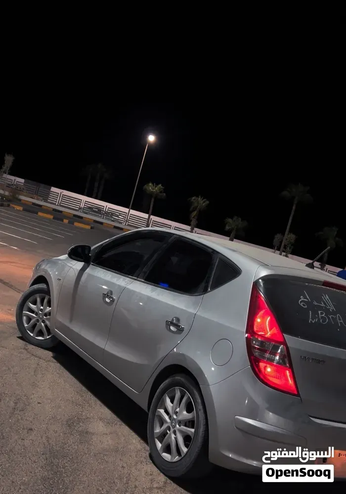 Hyundai I30 2010 photo 3