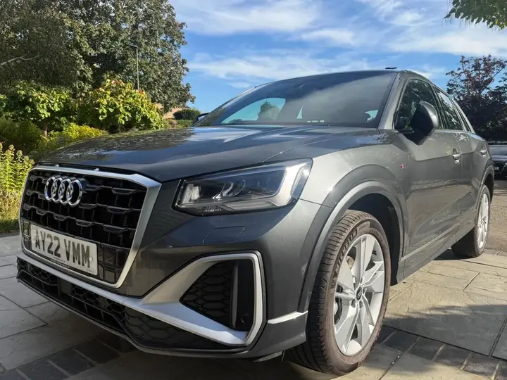 Audi Q2 2022 photo 4