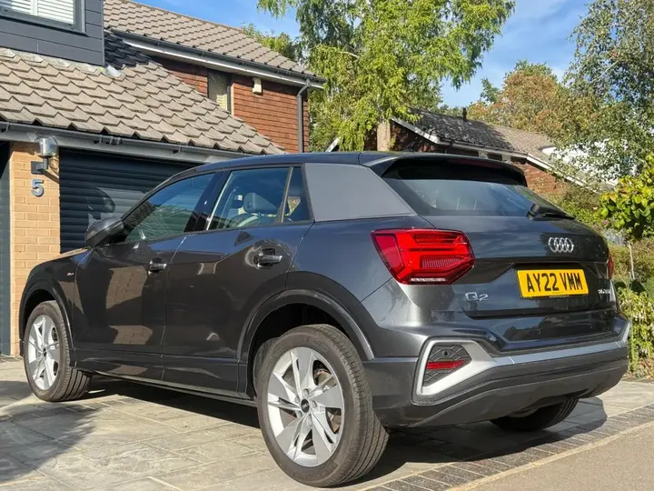 Audi Q2 2022 photo 5