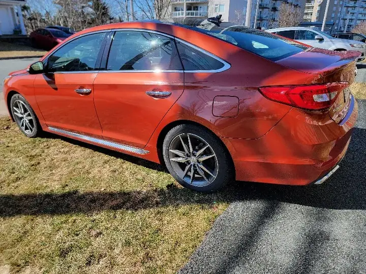 Hyundai Sonata 2015 photo 2