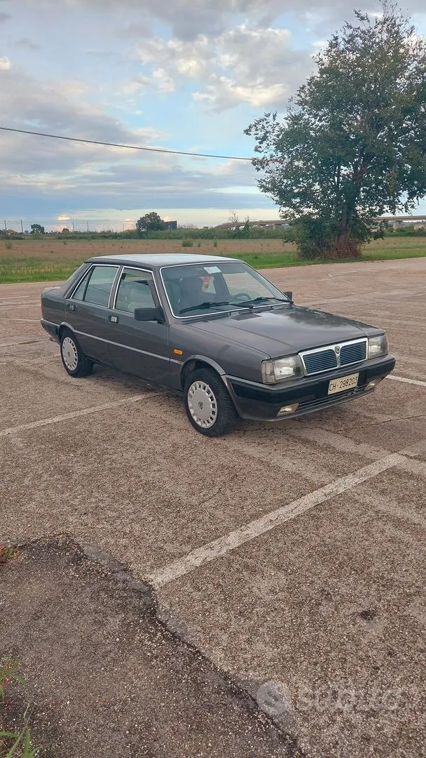 Lancia Prisma 1988 photo 2
