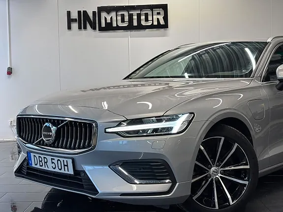 Volvo V60 2023 photo 2