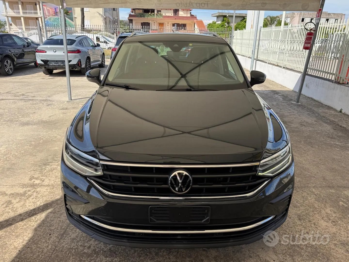 Volkswagen Tiguan 2022 photo 2