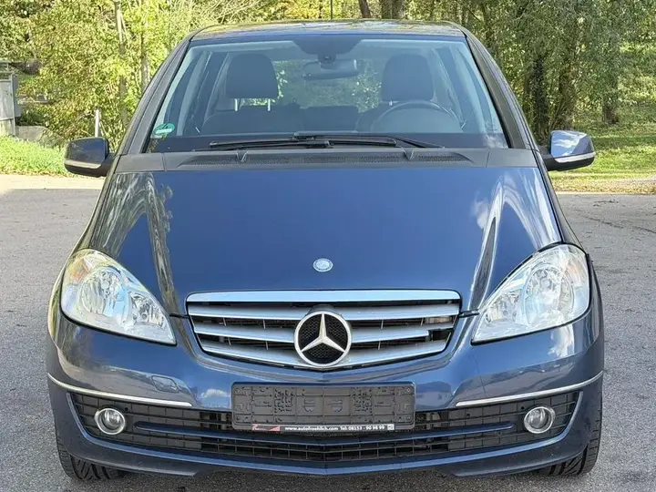 Mercedes-Benz A160