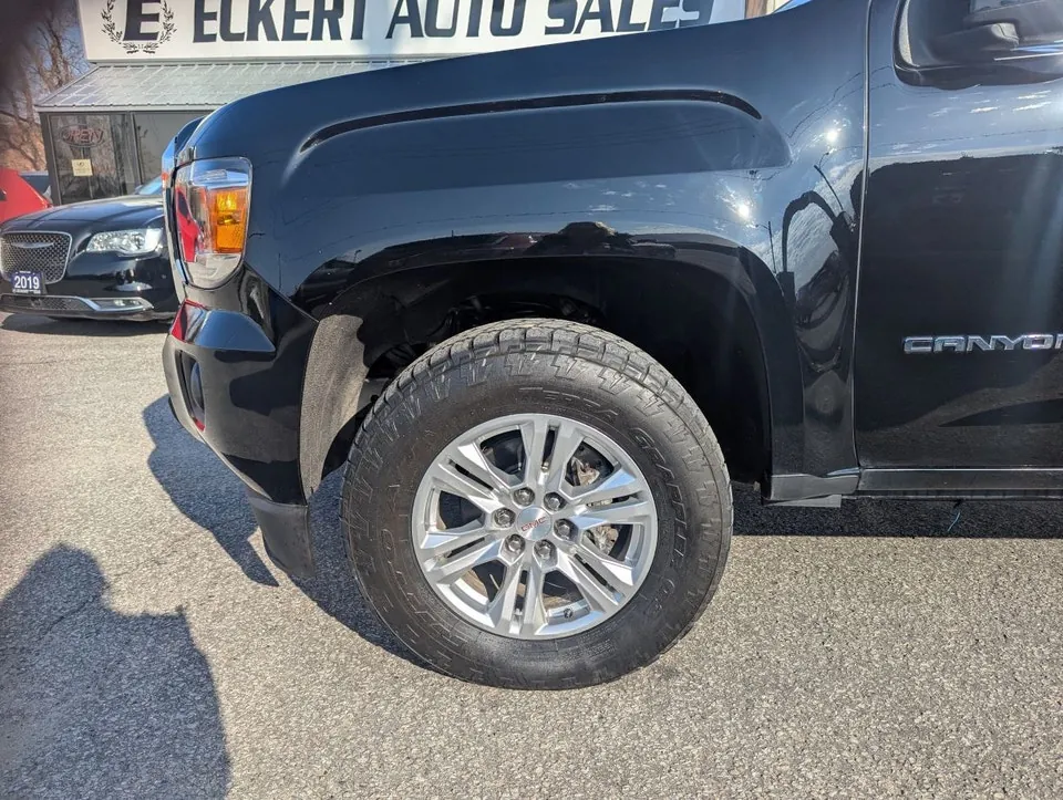 GMC Canyon 2020 photo 2