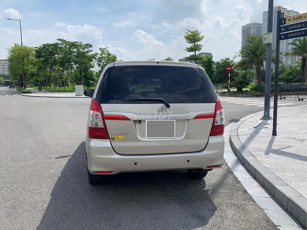 Toyota Innova 2015 photo 4