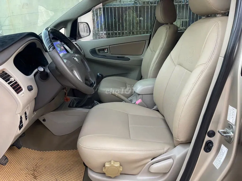 Toyota Innova 2015 photo 5