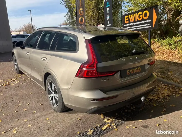 Volvo V60 2019 photo 3