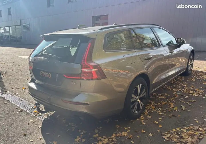 Volvo V60 2019 photo 5