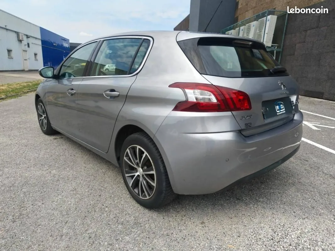 Peugeot 308 2015 photo 4