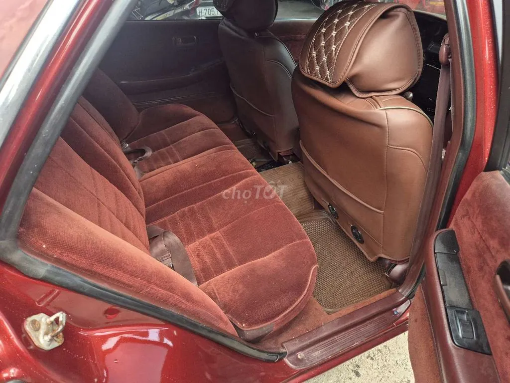 Toyota Cressida 1990 photo 3