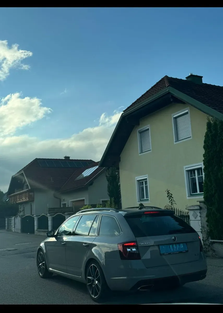 Skoda Octavia 2018 photo 3