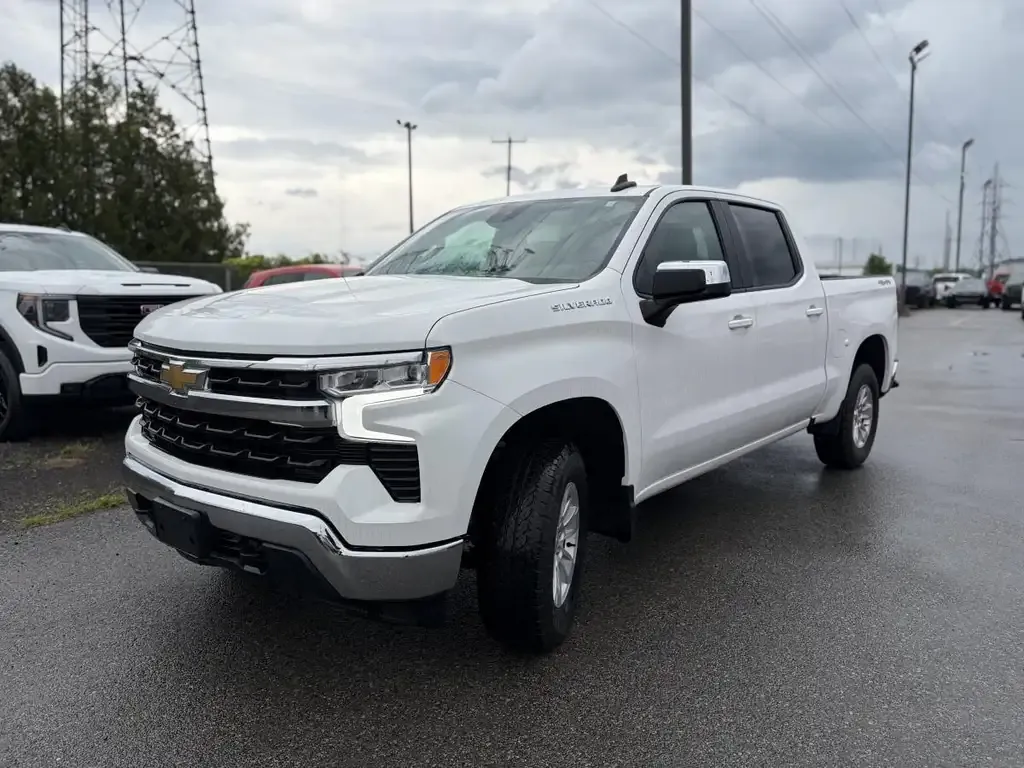 Chevrolet Silverado 1500 2023 photo 3