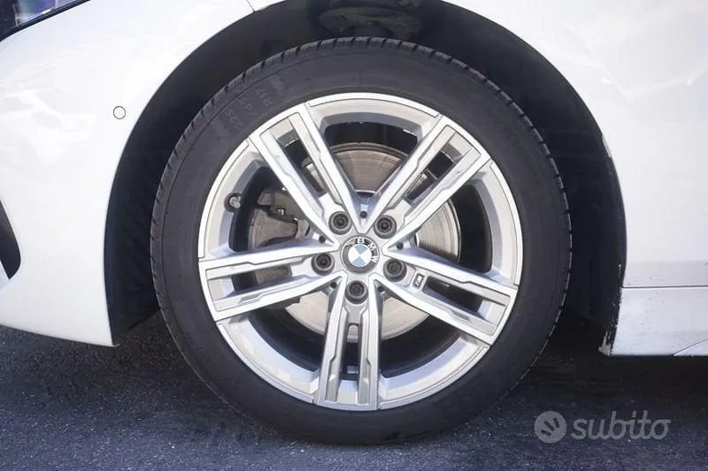 BMW 1 Series 2020 photo 5