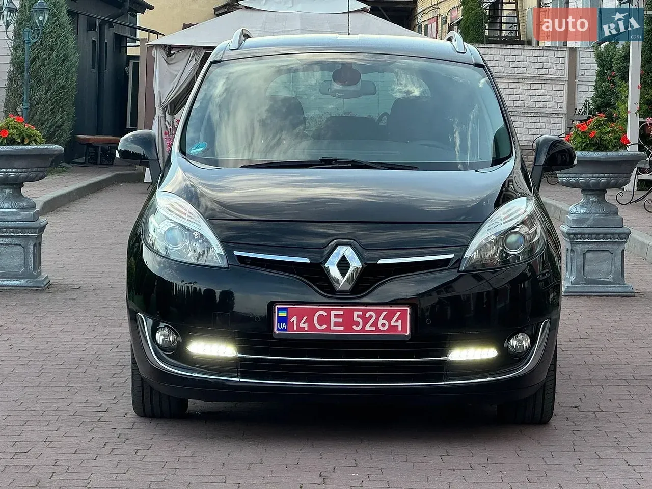 Renault Grand Scenic 2013 photo 3