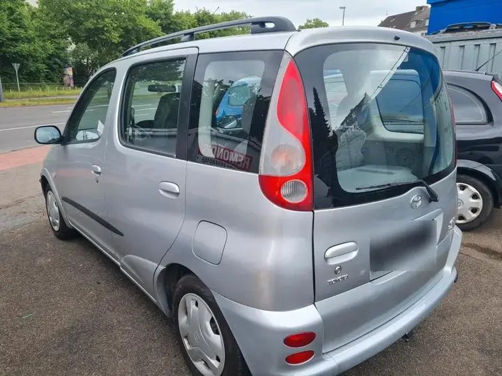 Toyota Yaris Verso