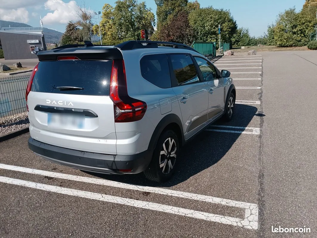 Dacia Jogger 2023 photo 2