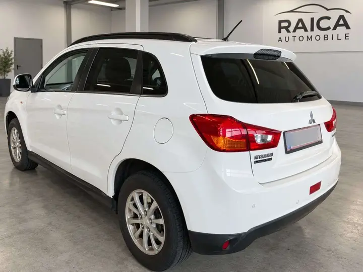 Mitsubishi Asx 2015 photo 2