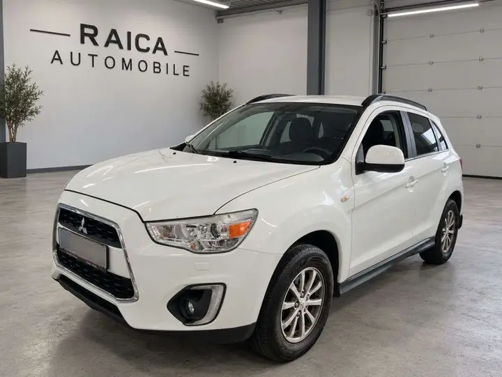 Mitsubishi Asx 2015 photo 3