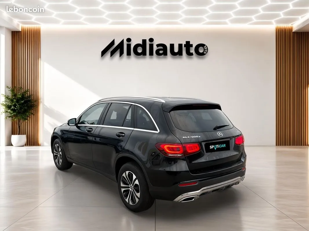 Mercedes-Benz Glc 300 2021 photo 3