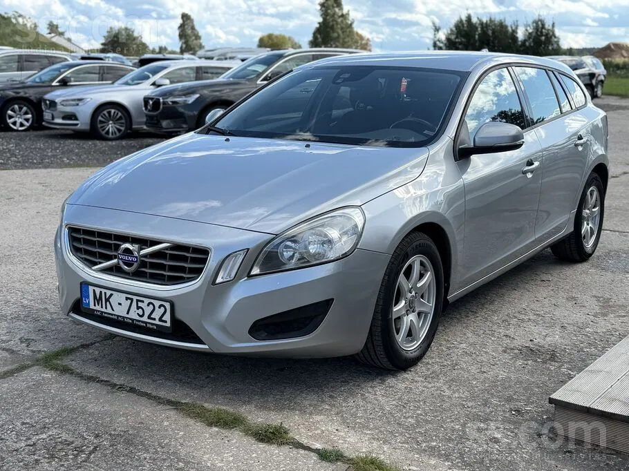 Volvo V60 2012 photo 3