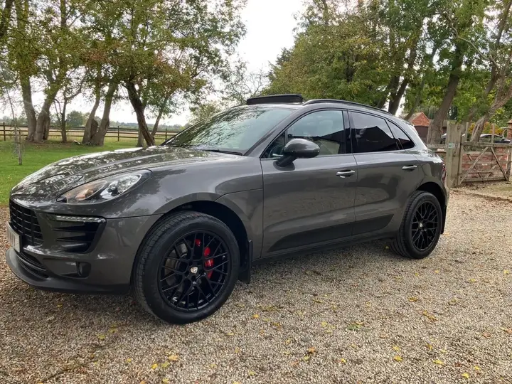 Porsche Macan 2015 photo 3