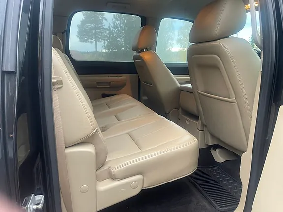 Chevrolet Silverado 2500 2011 photo 5