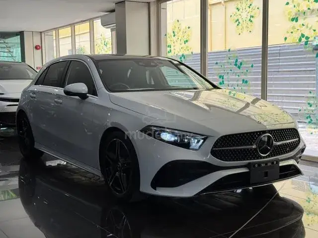 Mercedes-Benz A 180