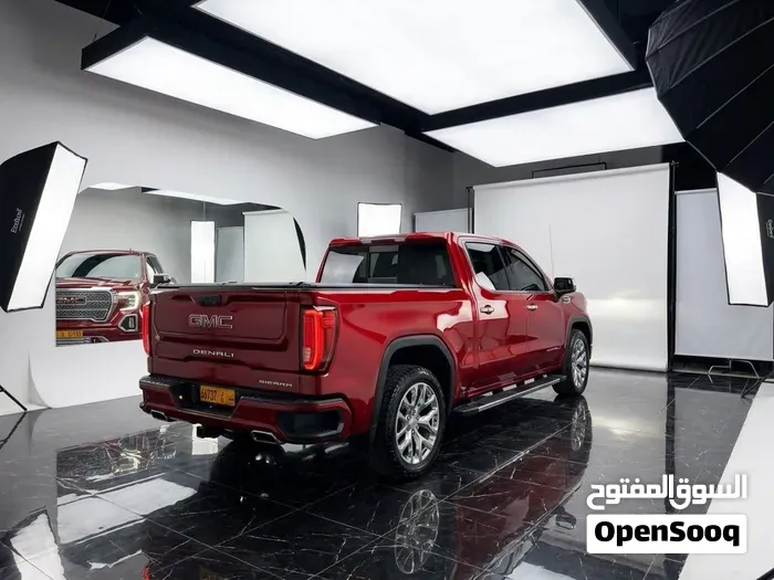 GMC Sierra 2019 photo 2