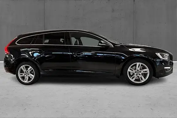 Volvo V60 2017 photo 4