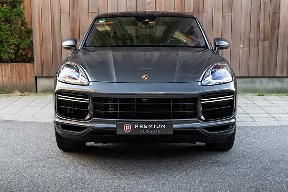 Porsche Cayenne Turbo S 2020 photo 3