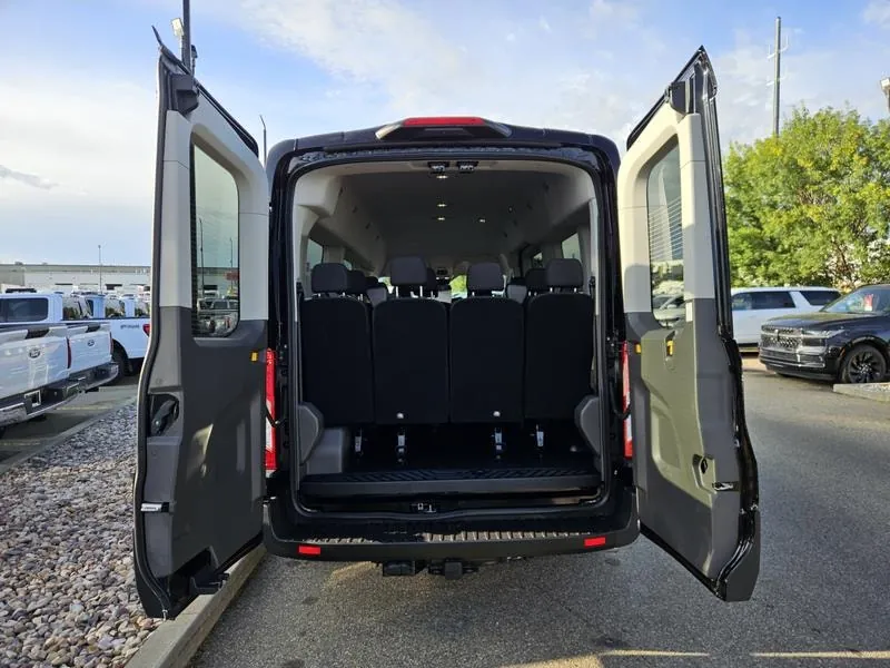 Ford Transit 2025 photo 5